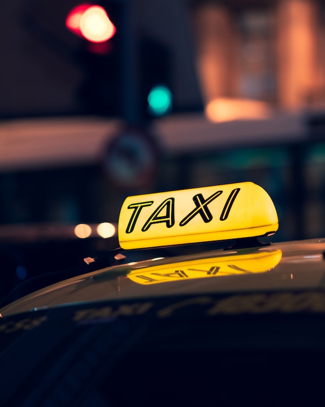 8 Tips That Will Help You To Hire a Taxi