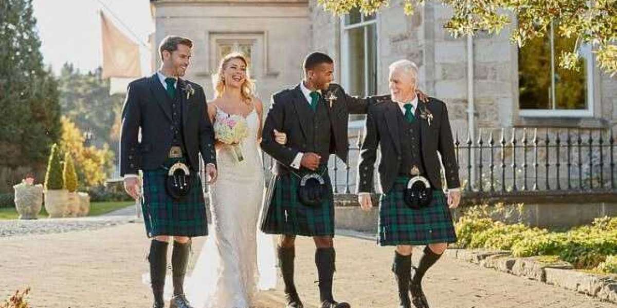 What is the men's kilt outfit?