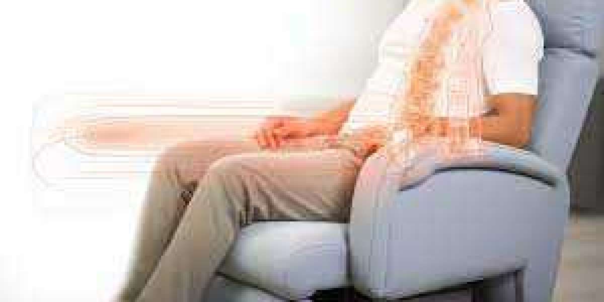 Finding the Best Recliner for Short Heavy Person