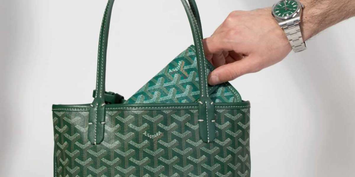 Why Goyard Bags Are So Expensive: A Look Inside the Craftsmanship