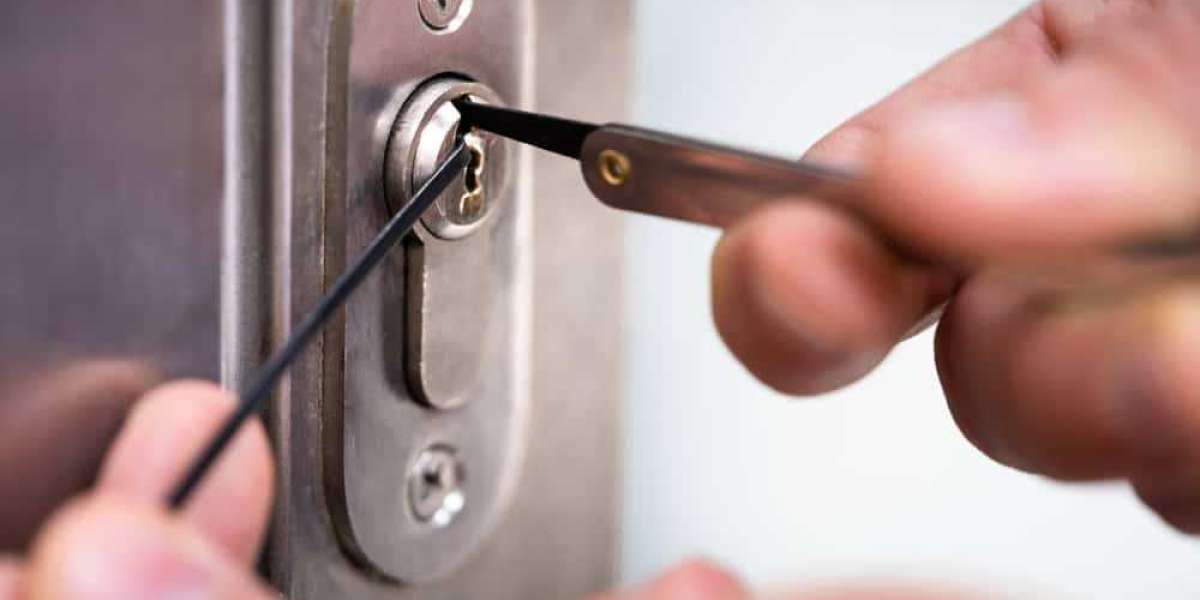 Local Locksmith Near Me – Quick & Efficient Locksmith Services Near You