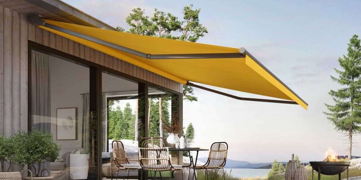 Transform Your Outdoors with the Markilux 930 Awning