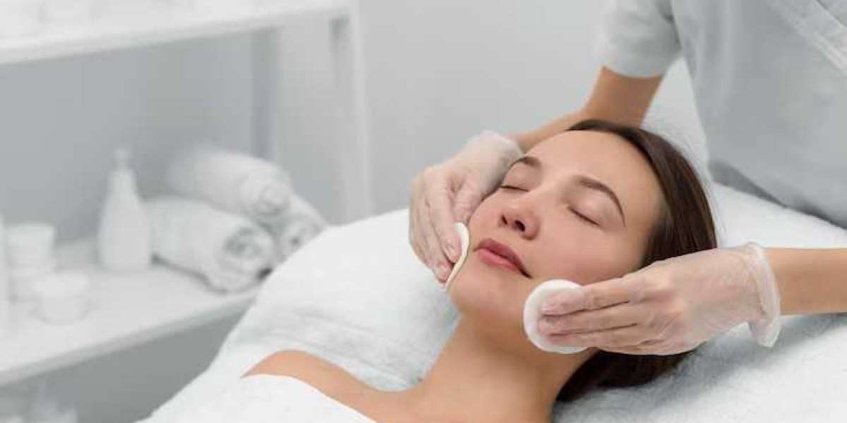 Discover the Best Facial in Singapore for Healthy, Beautiful Skin