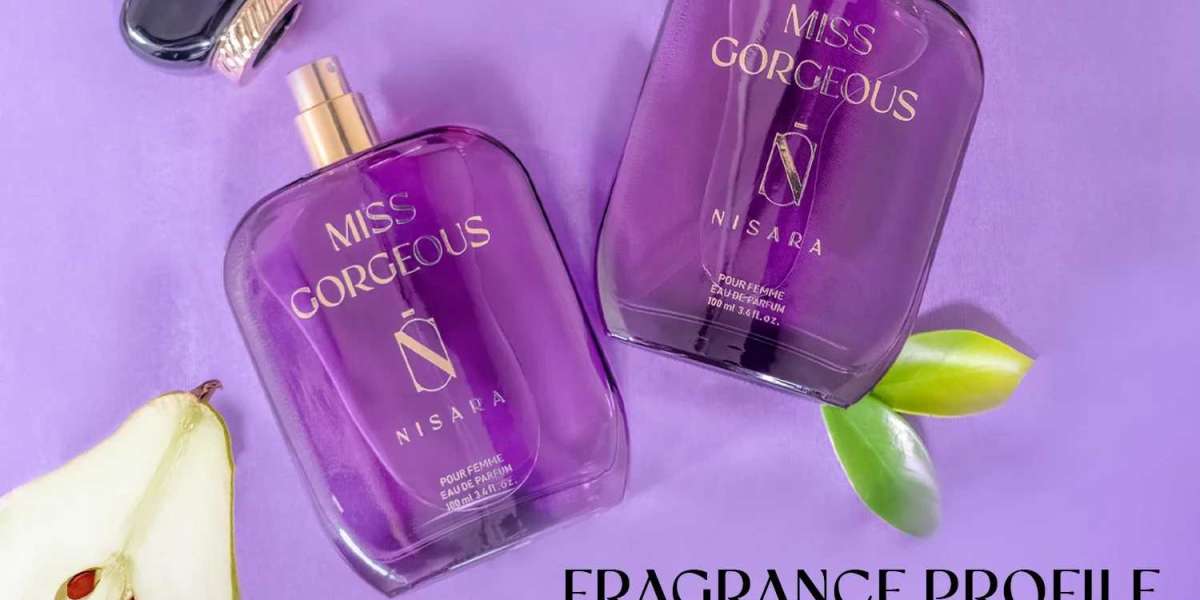 Why Miss Gorgeous is the Ultimate Long-Lasting Perfume for Women