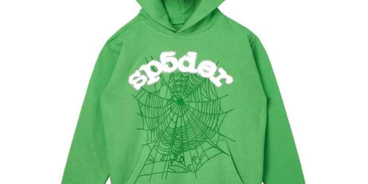 Spider Hoodie  Sleek and Simple Fashion