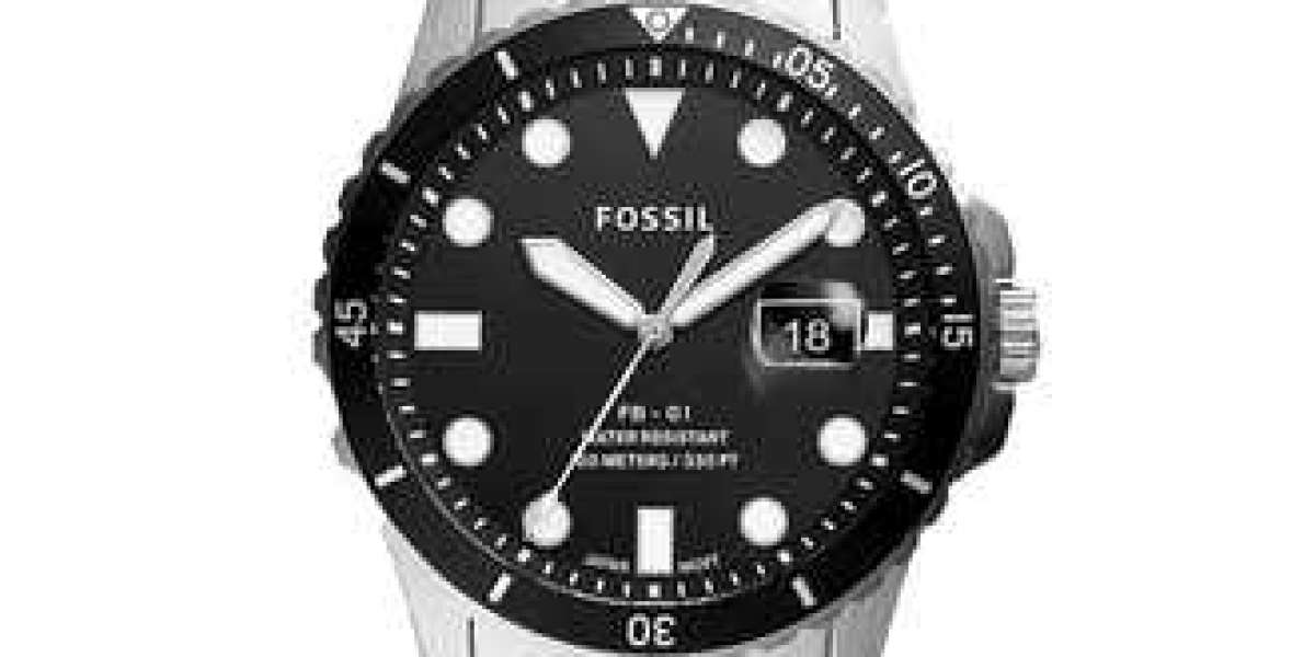 Fossil Watches for Men and Women: Timeless Elegance Meets Modern Innovation