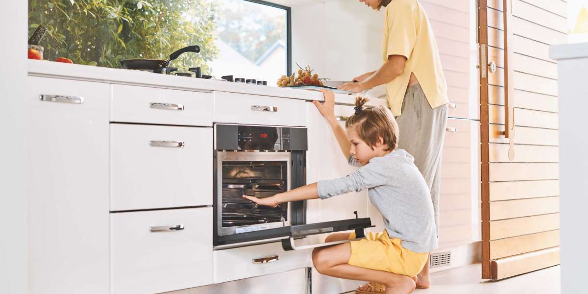 The Comprehensive Guide to Ovens and Hobs: Navigating the Kitchen Essentials