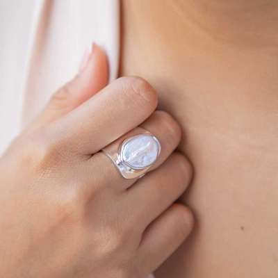 Baroque Lagoon Pearl Ring Silver Profile Picture