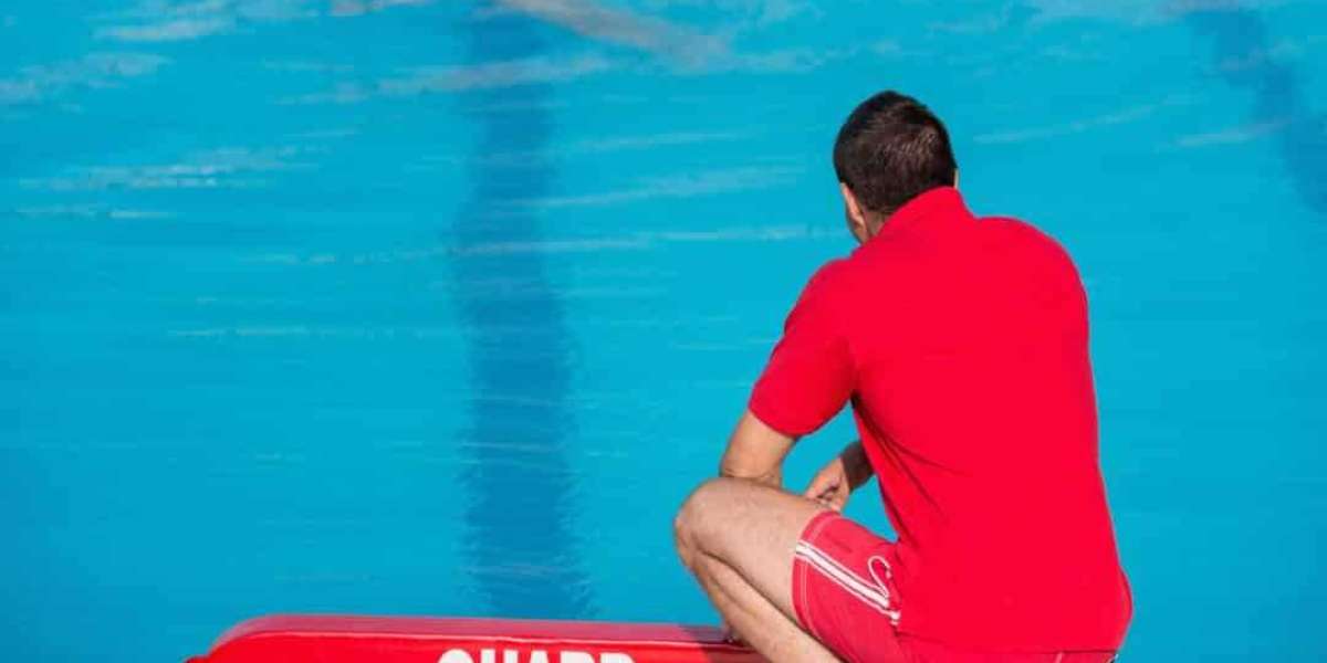 The Lifeguard’s Role in Emergency Response: 2025 Edition