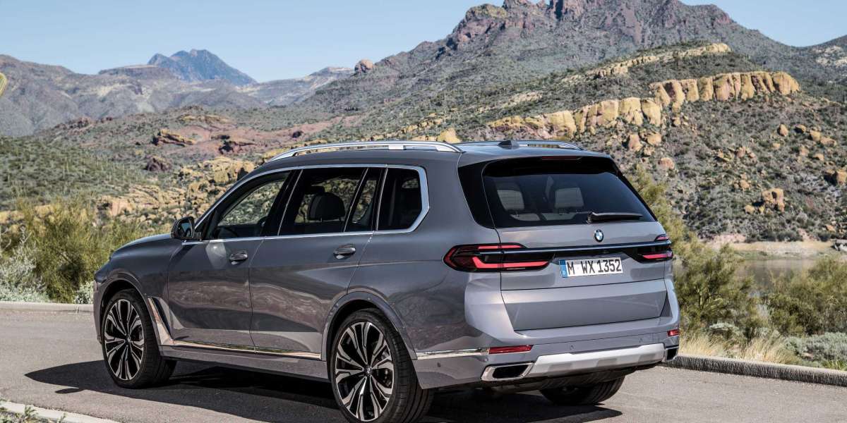 BMW X7 Luxury SUV: Redefining Premium Performance