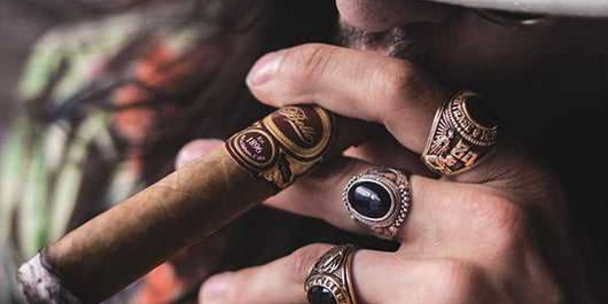 Immerse Yourself in Swinger Cigar’s Guide to Cigars and the Cigar Lifestyle