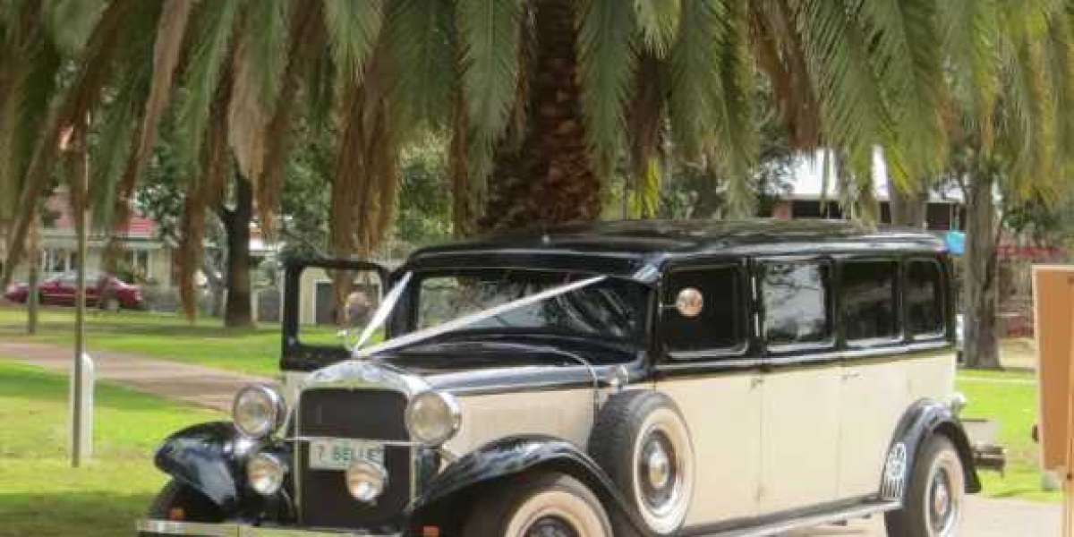 Vintage Wedding Cars Hire in Perth – Add Timeless Elegance to Your Special Day