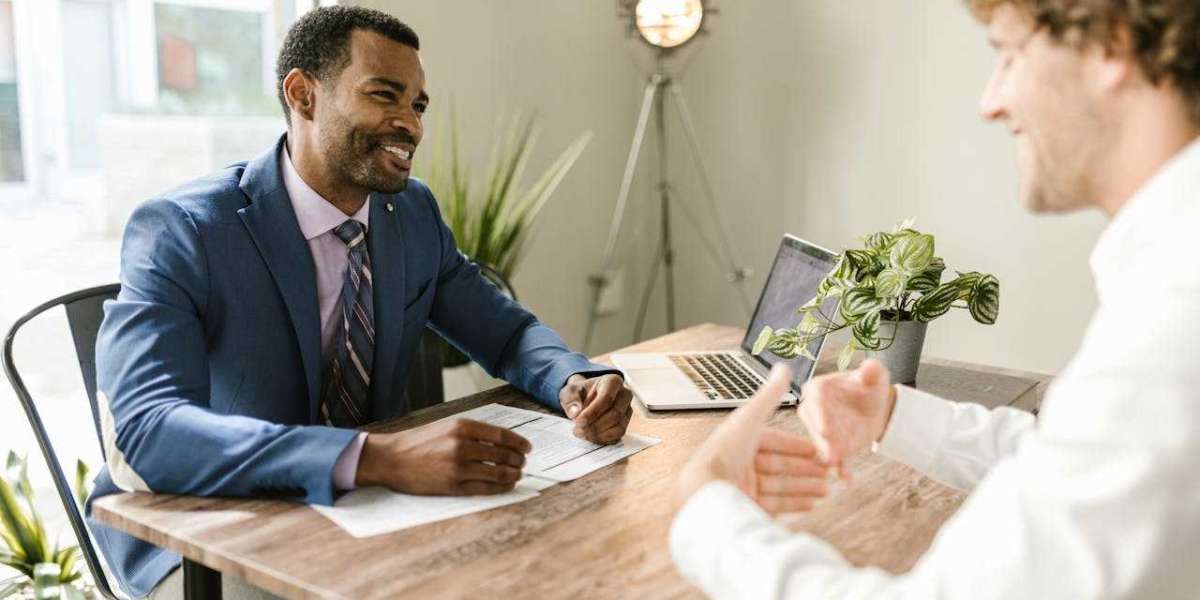 What it Takes to Succeed in the Insurance Game: Top 8 Tips