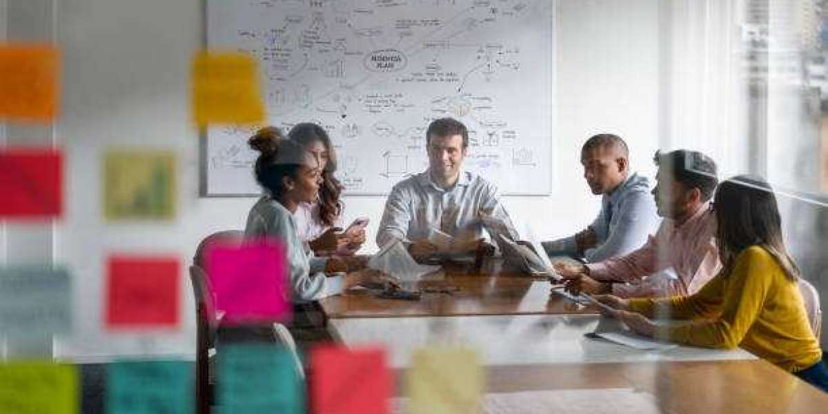 Power of a CMO Mentor: Guiding Marketing Leaders to Success