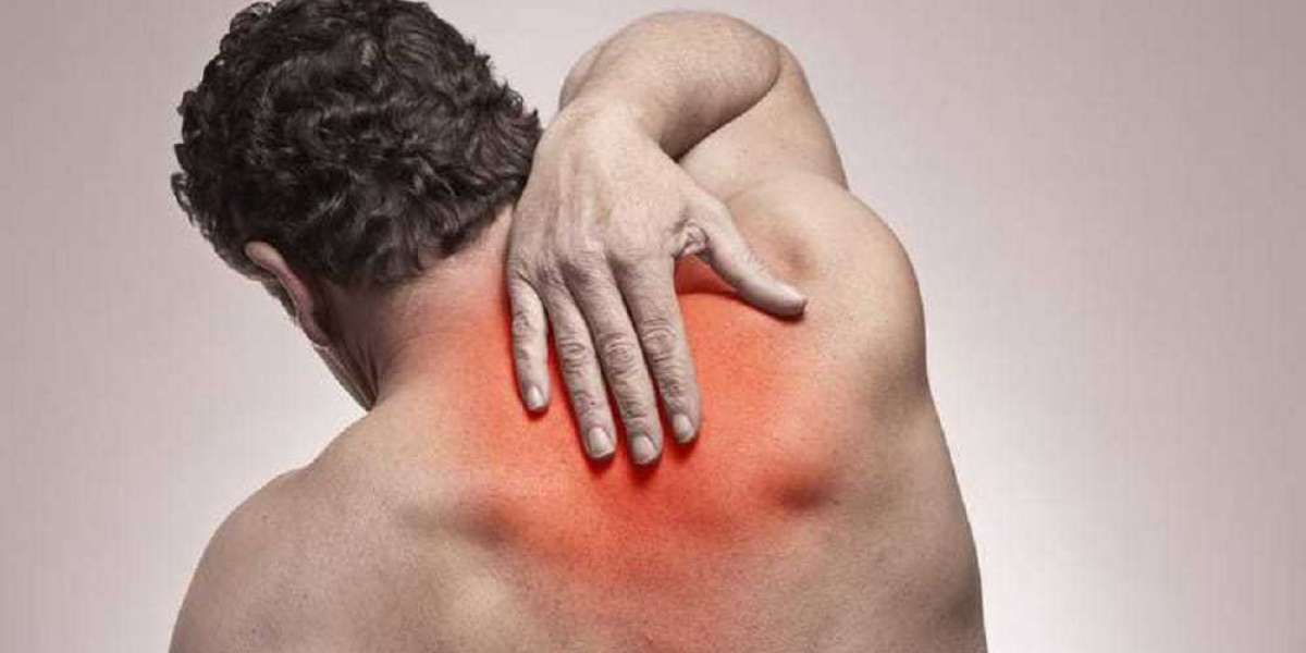 How do Brampton pain clinics treat back pain specifically?