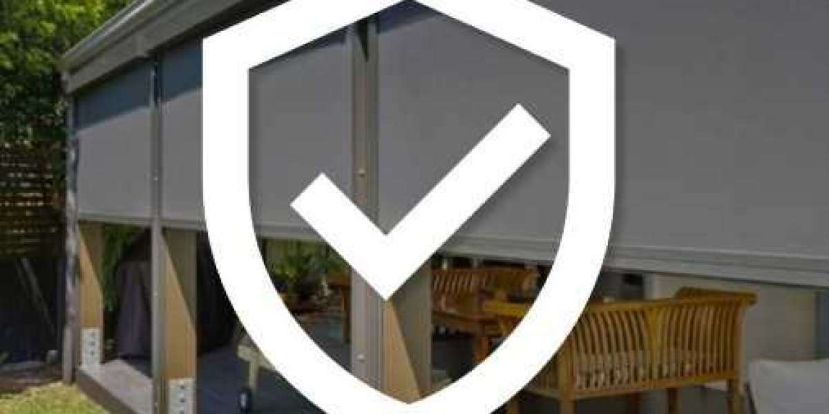 Soluciones Modernas para Tu Terraza: Toldos Verticales y Cierres Automatizados en Chile