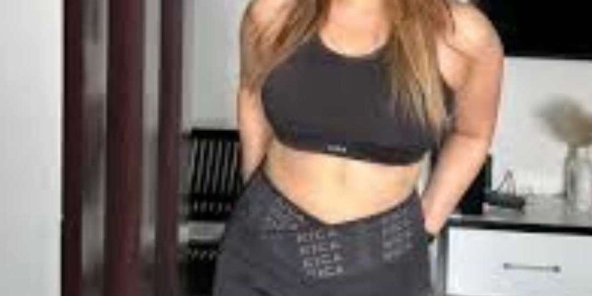 Private Russian Escort Experiences in Delhi - Completely Confidential