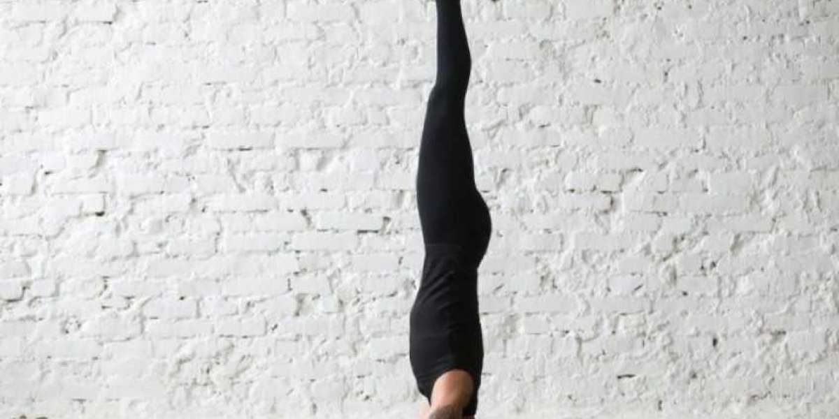 Discover the Amazing Sirsasana Benefits: Why You Should Practice the Headstand