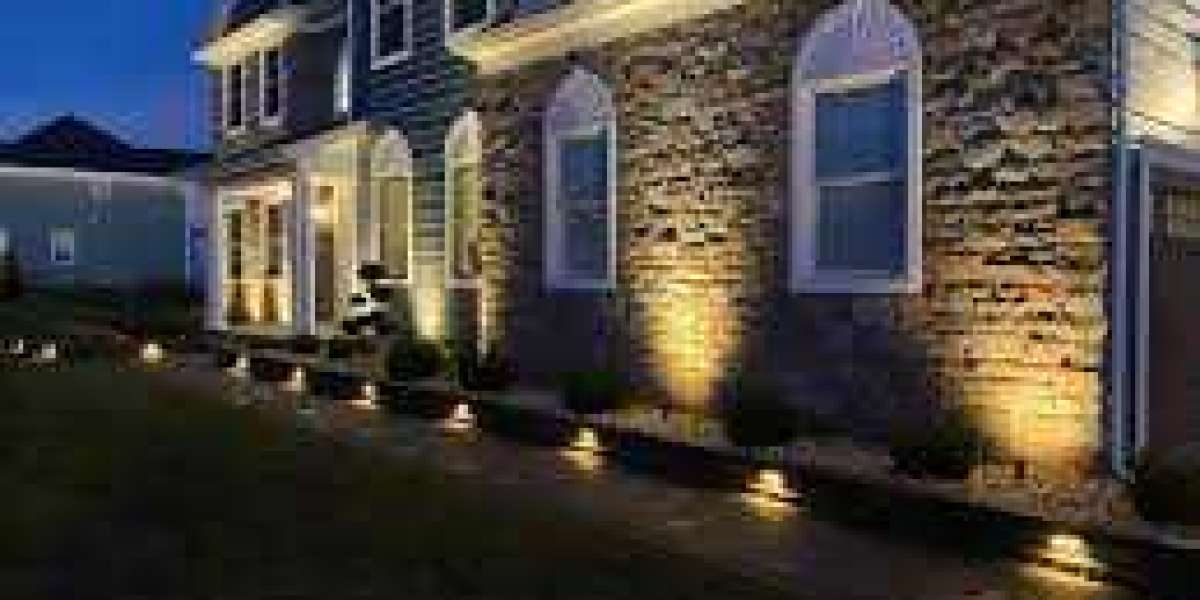 5 Major Benefits of Landscape Lighting for Small Houses