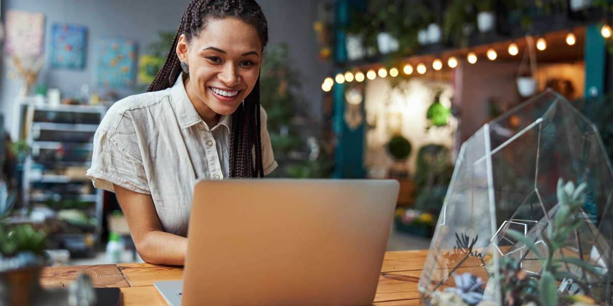 Understanding the Importance of Online Business Networking