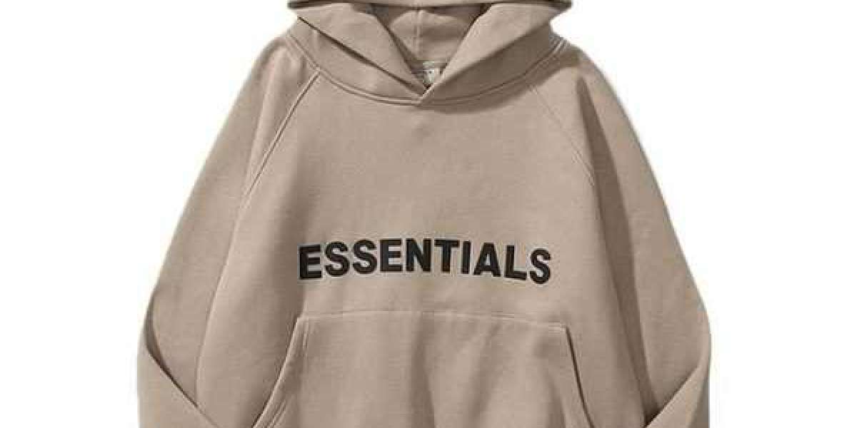 Essentials Hoodie – Premium Comfort and Iconic Streetwear Style