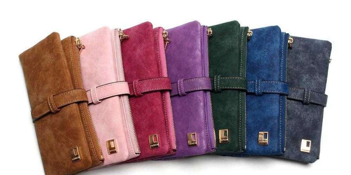 Why Are These Considered the Best Leather Wallets for Women? Discover Now