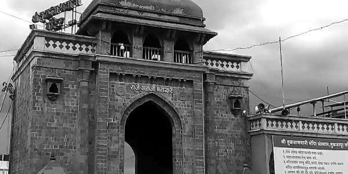 Solapur to Tuljapur Cab