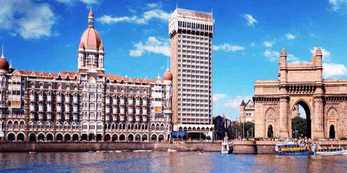 Solapur to Mumbai Cab