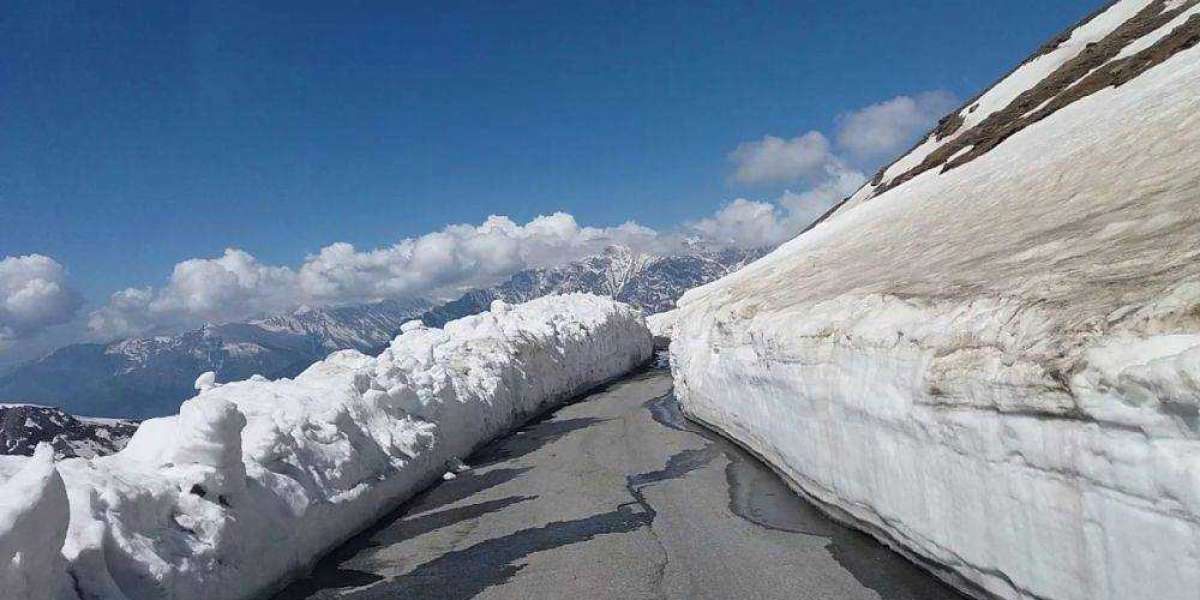 Manali on a Budget: Affordable Hotels, Food & Travel Tips