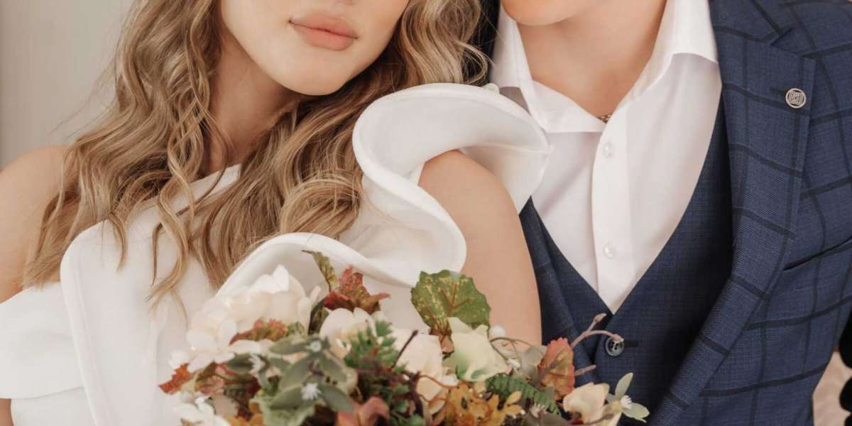 Breathtaking Paris Elopement Photography by Sasha Groupe S&D