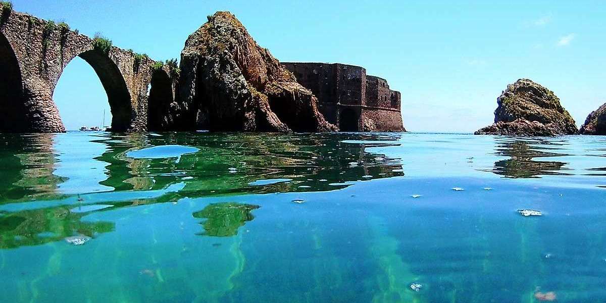 This is how Fortress of Sao Joao Baptista Can Be a Coastal Guardian!