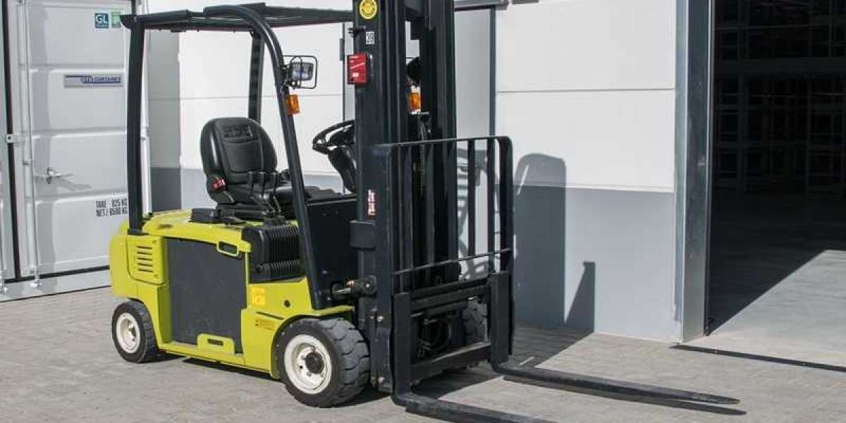 10 Key Considerations Before Purchasing Industrial Tyres
