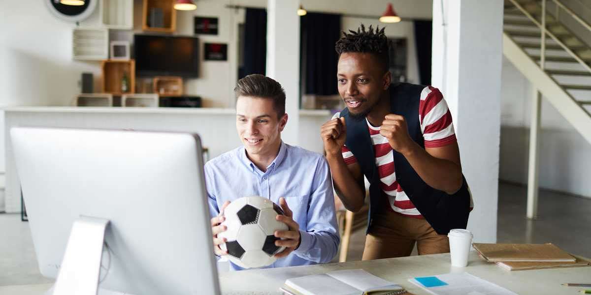 Unlocking the World of Sports Betting: An Summary of Tendencies and Regulations