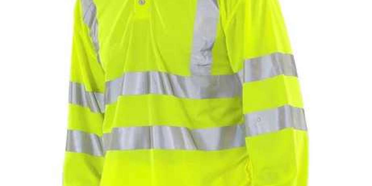 Smart Clothing for Work vs. Regular Uniforms: Why You Should Make the Switch