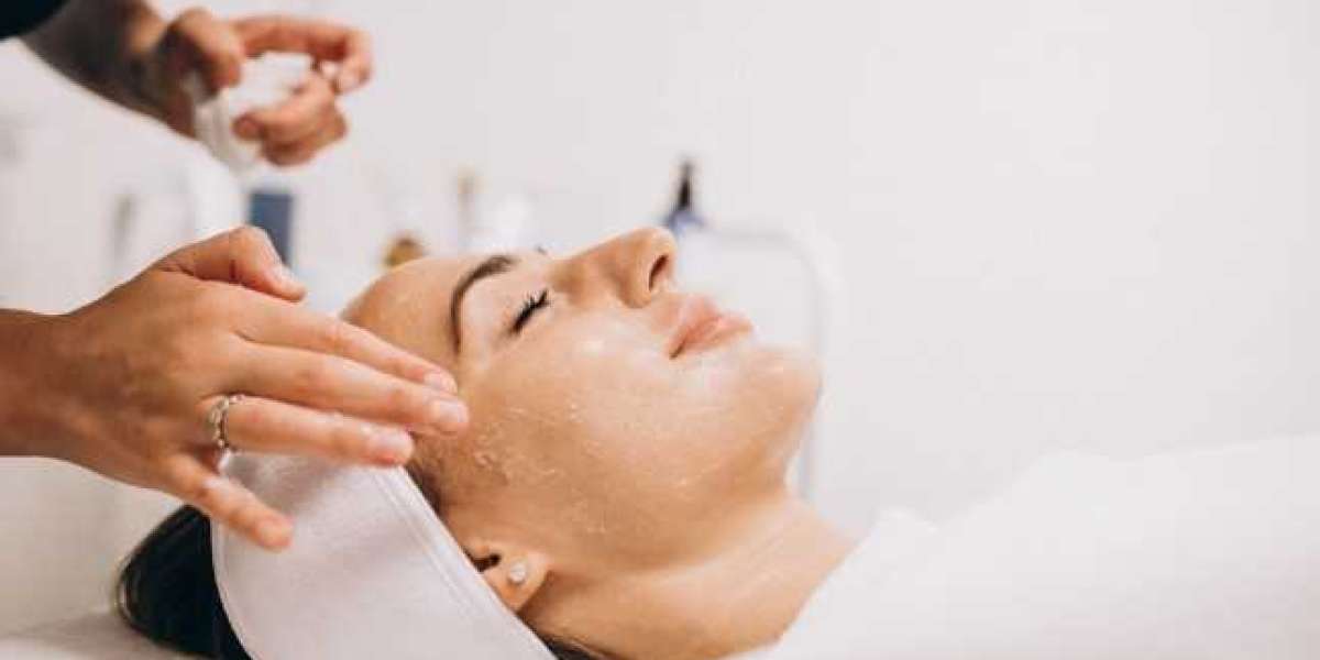 Rejuvenate Your Skin with a Hydrating Facial Treatment at Tanjong Pagar Plaza