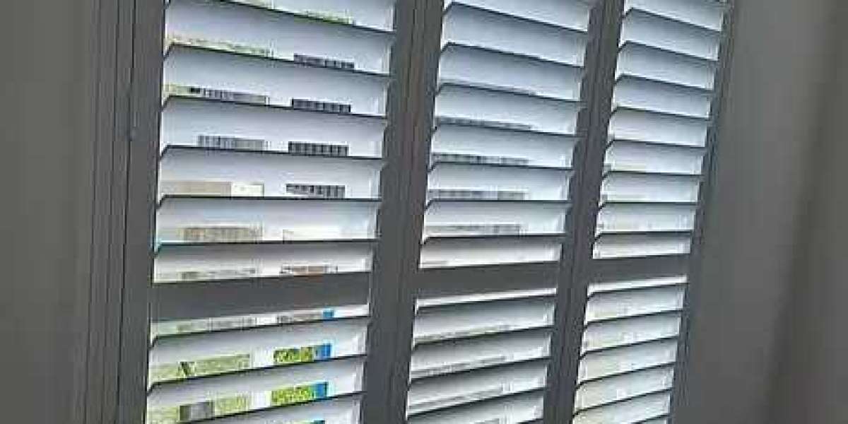 Window Shades Pioneer Bay Homes: Enhancing Comfort and Style