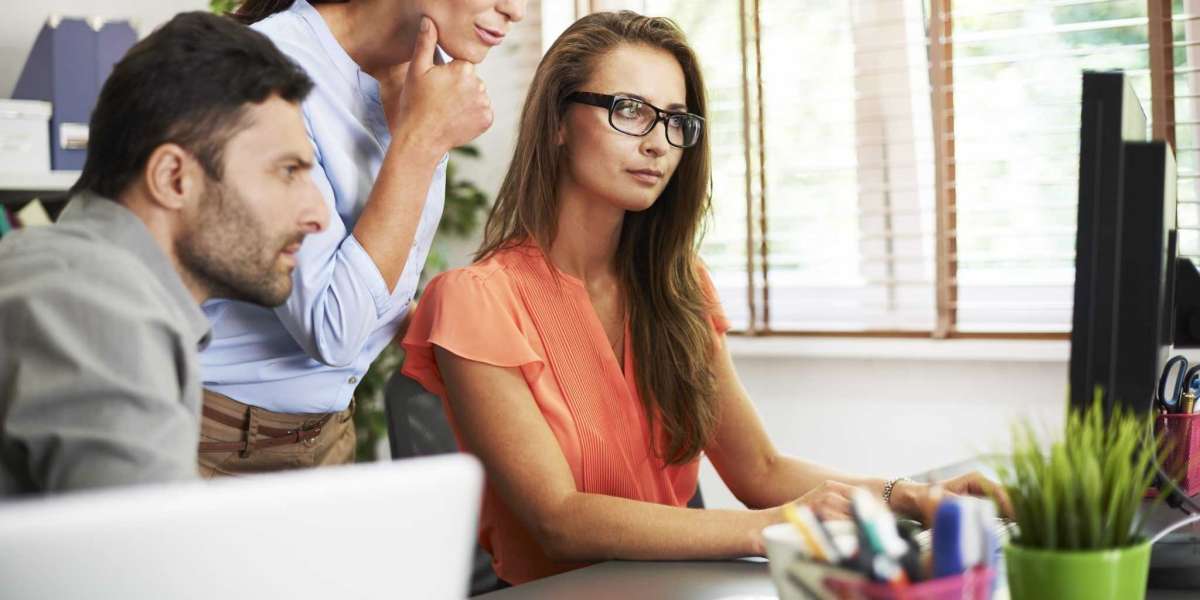 Registered Migration Agent for Employer Sponsored Visas in Australia