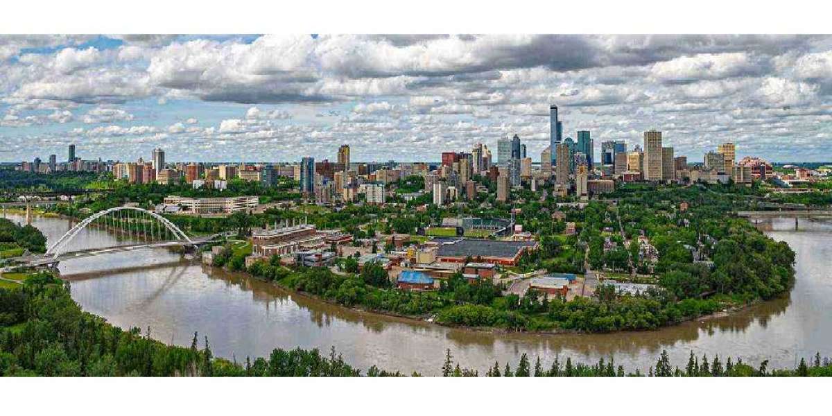 Top 5 Boundary Mistakes Homeowners in Edmonton Make—And How to Avoid Them