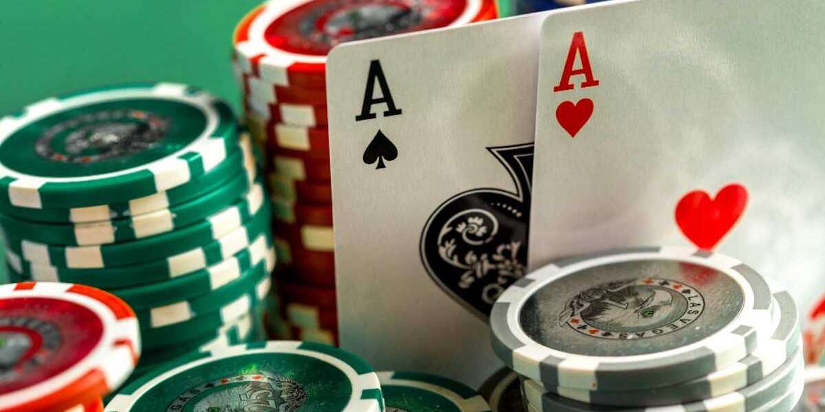 O Papel das Estatísticas no Jogo de Poker Online: Jogando com Inteligência