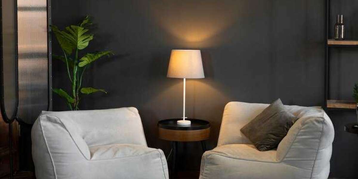 The Ultimate Guide to Choosing the Right Lampshades for Your Space