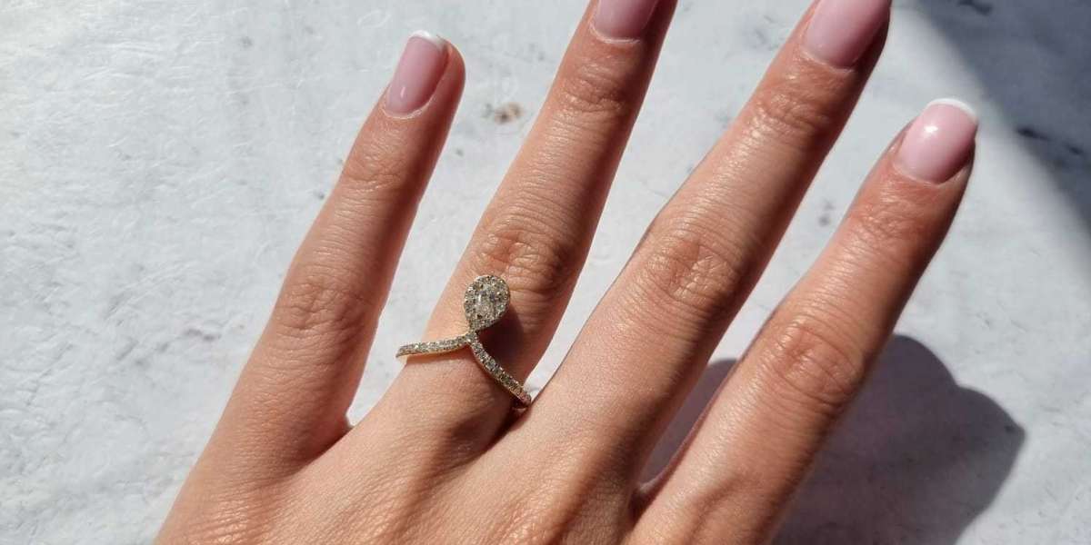 Why Lab Grown Is the Future of Fine Jewellery — And Why We’re Proud to Offer the Best Lab Grown Diamonds in the UK