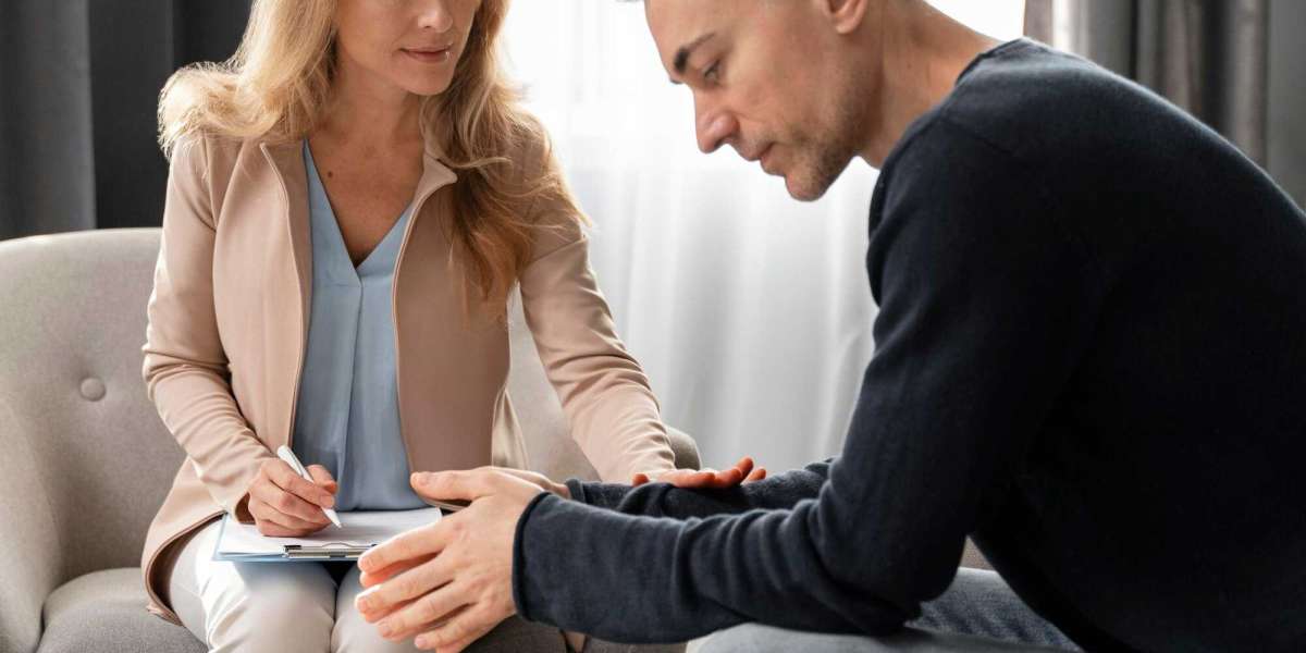 Supporting Grieving Clients: What Every Therapist Should Know About Grief Counseling