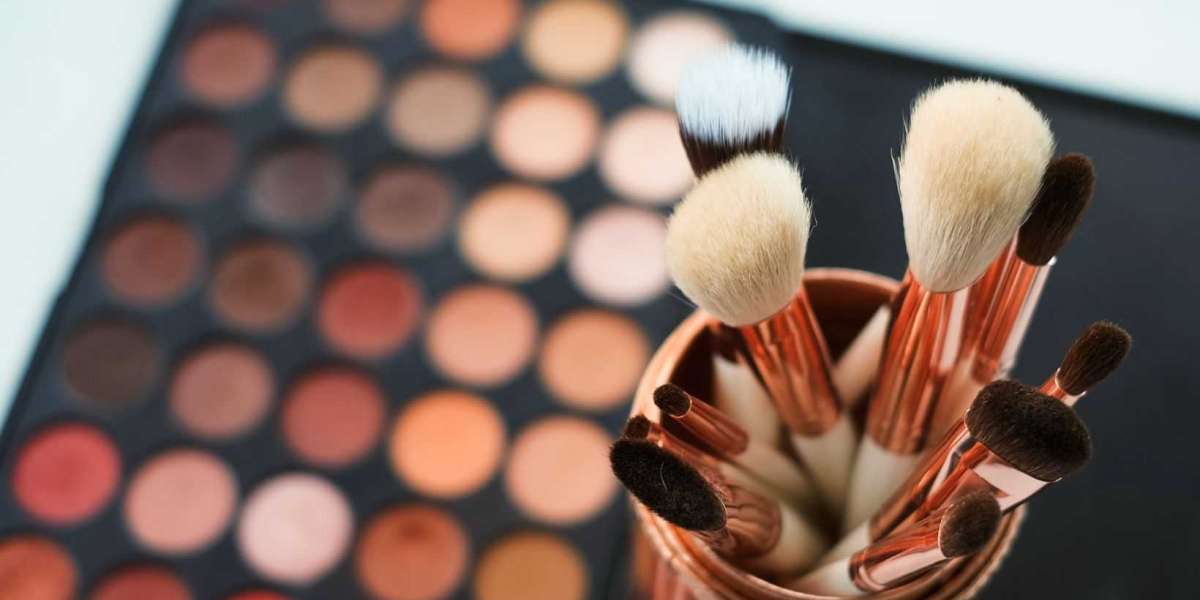 The Science Behind Toxic-Free Nail Polish: What Makes It Safer and Better for Your Nails