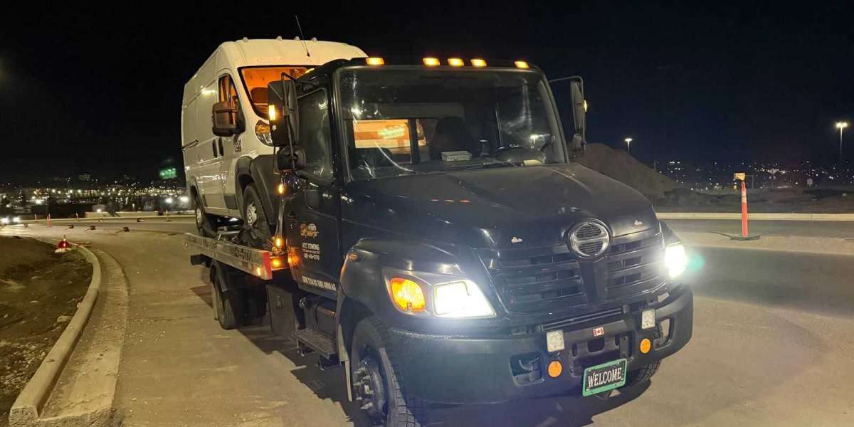 Common Causes of Roadside Emergencies in Calgary – And How Towing Services Help