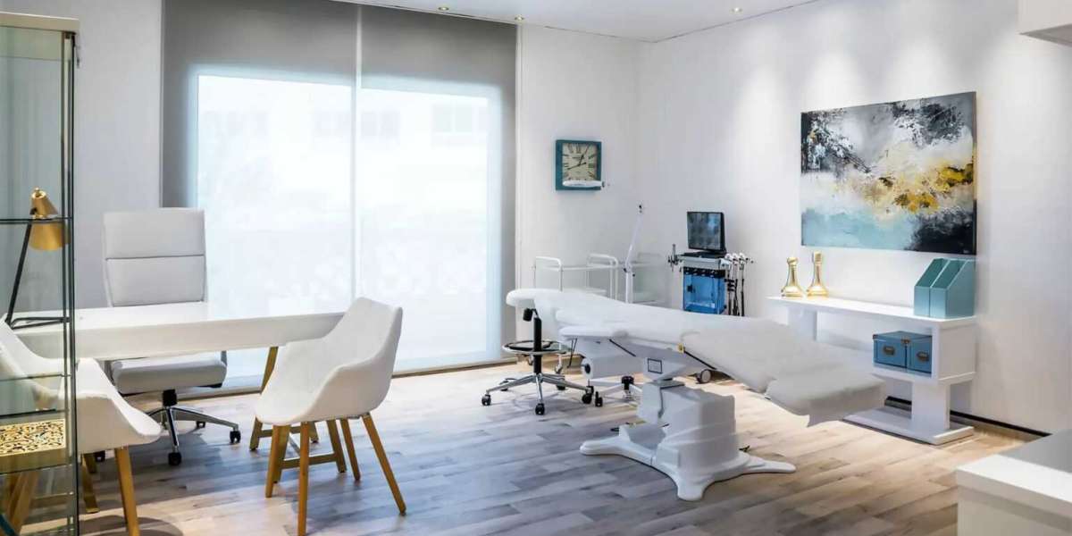 Aesthetic Clinics and Mental Health: The Link Between Looking Good and Feeling Good