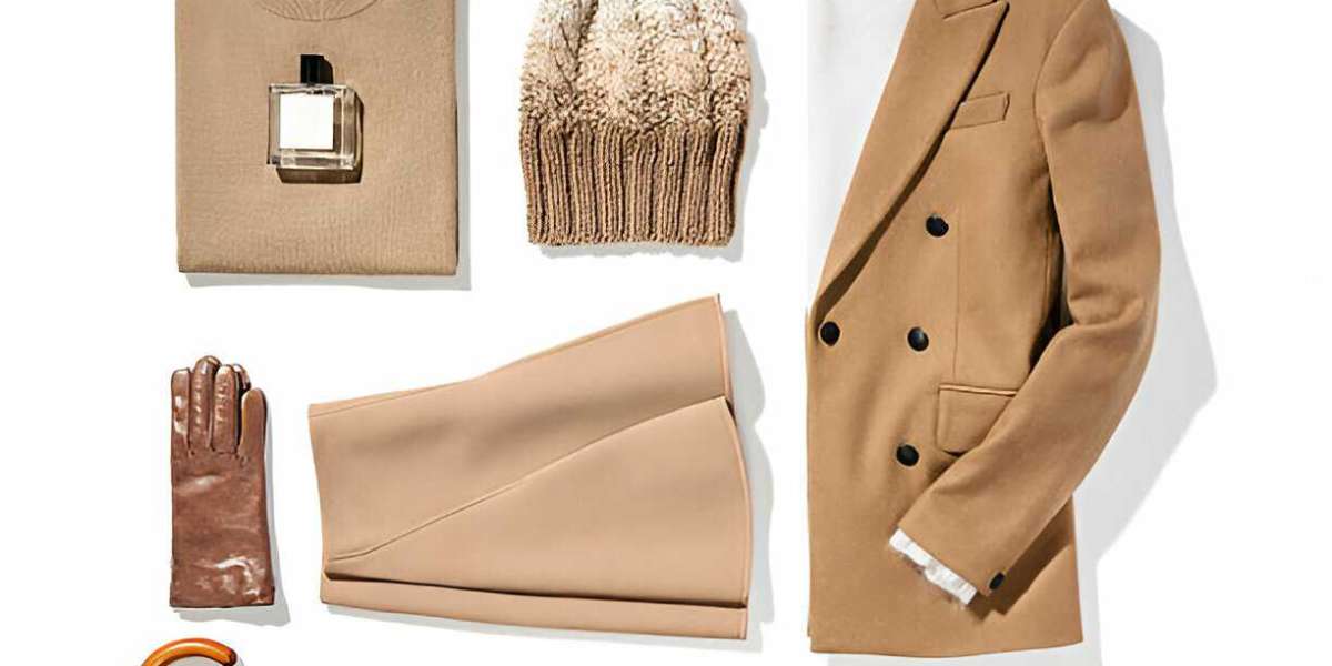 How to Style a Leather Trench Coat for the Winter