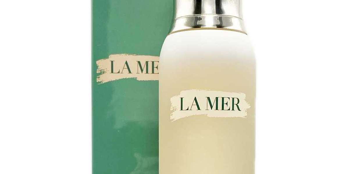 深入探索La Mer海洋拉娜超能修護精華露：喚醒肌膚奇蹟的關鍵一步