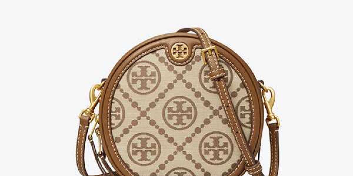 Tory Burch：兼具優雅與實用的時尚象徵，打造現代女性質感穿搭