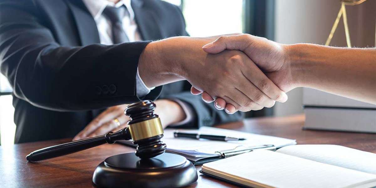 How to Find the Right Personal Injury Lawyer for Your Case