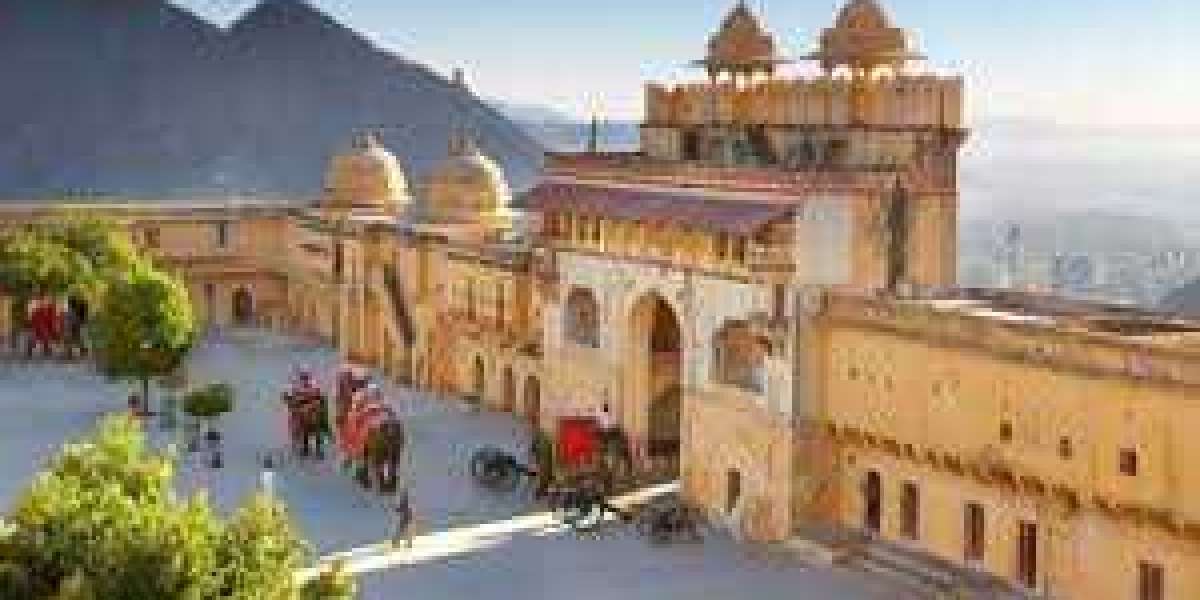 Discover Unforgettable Journeys with the Best Travel Agency in Delhi, Delhi Agra Trip Package